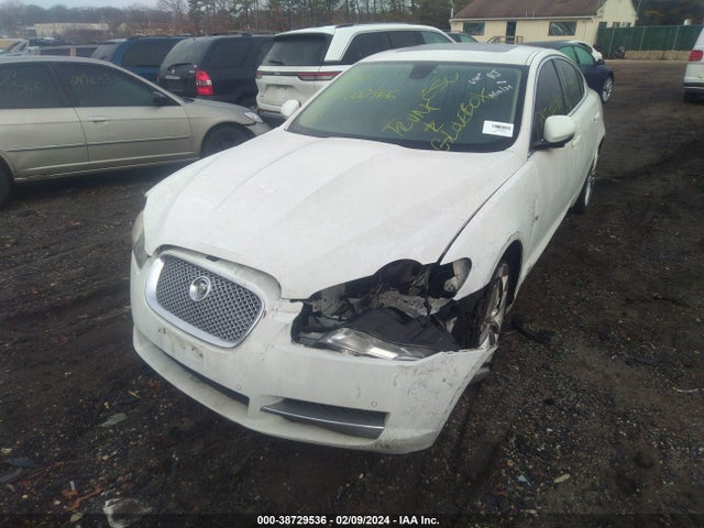 2011 JAGUAR XF SAJWA0HE7BMS01379 Photo 5