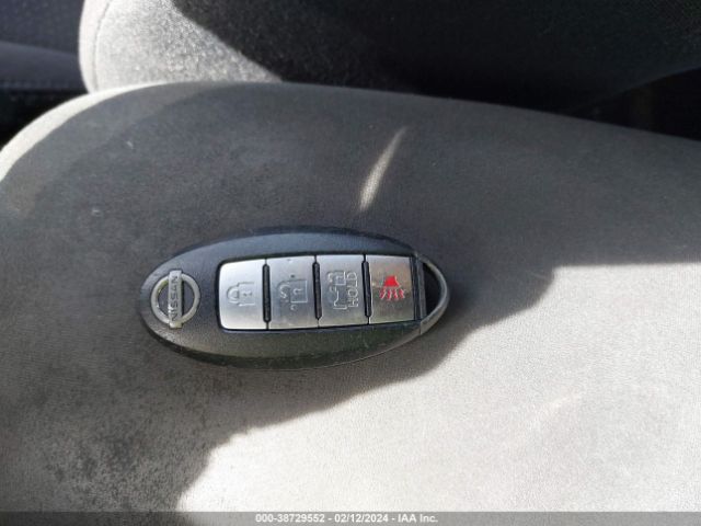 1N4AZ0CP5EC332871 Nissan LEAF SV
