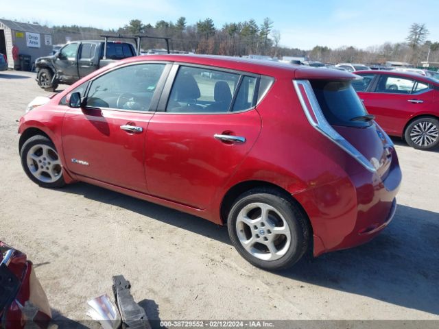 1N4AZ0CP5EC332871 Nissan LEAF SV