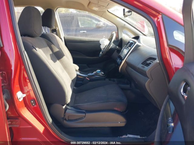 1N4AZ0CP5EC332871 Nissan LEAF SV