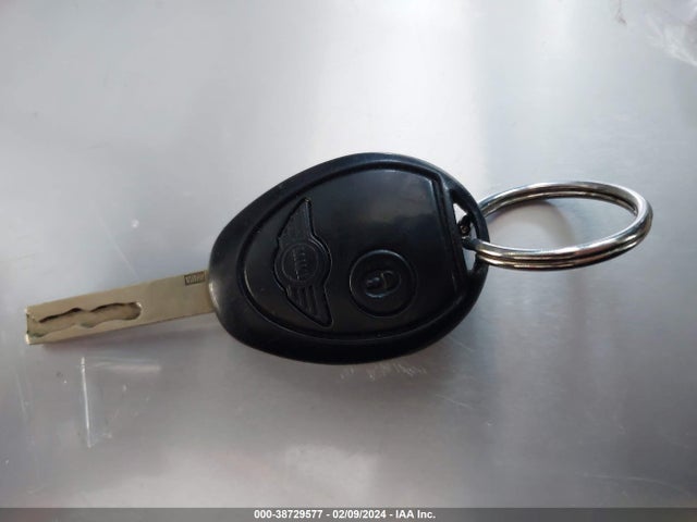 2003 MINI COOPER WMWRC33433TE15329 Photo 10