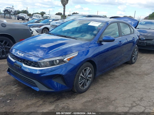 KIA Forte Lxs 2023 3KPF24AD8PE506271 Image 2