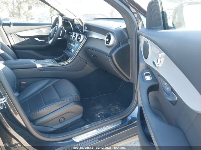 W1N0G8DB3MV322042 Mercedes-Benz Glc 300 Suv