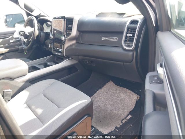 2021 RAM 1500 1C6SRFFT6MN748688 Photo 4