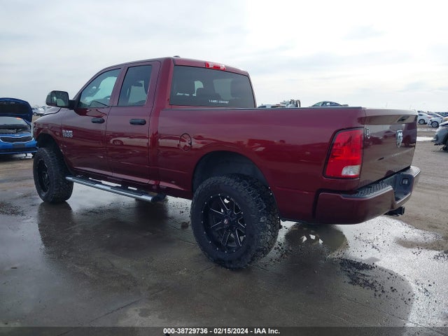 RAM 1500 Express Quad Cab 4x4 6'4 Box 2018 1C6RR7FG6JS270079 Image 3