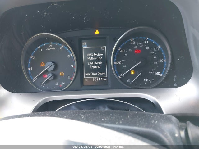 Toyota RAV4 LE 2017 JTMBFREV0HJ702826 Image 7