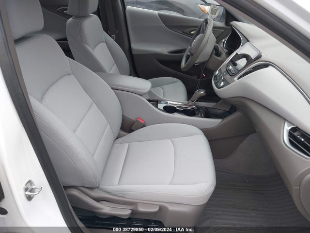 Chevrolet Malibu 1fl 2019 1G1ZC5ST3KF182286 Image 5