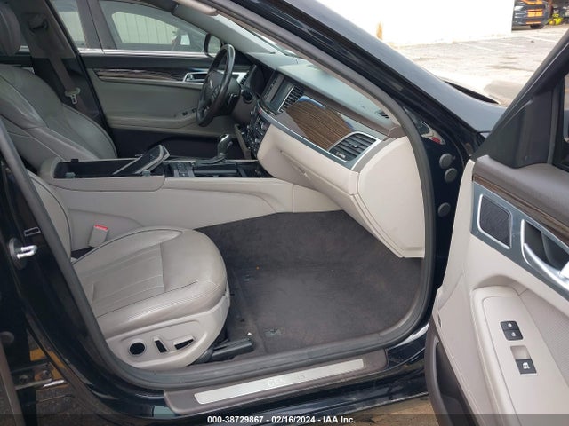 Hyundai Genesis 3.8 2016 KMHGN4JE4GU106841 Image 5