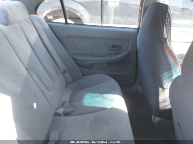 2004 HYUNDAI ELANTRA GLS/GT VIN: KMHDN46D84U772471