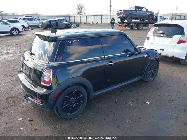 2013 MINI HARDTOP WMWSV3C53DT476246 Photo 3