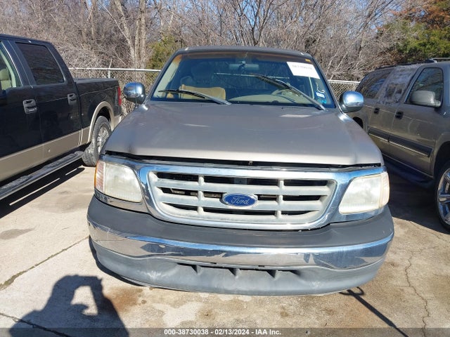 2001 FORD F-150 LARIAT/XL/XLT VIN: 1FTRX17W51KA55620