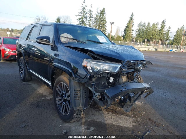 Toyota 4runner Limited 2017 JTEBU5JR9H5456094 Image 1