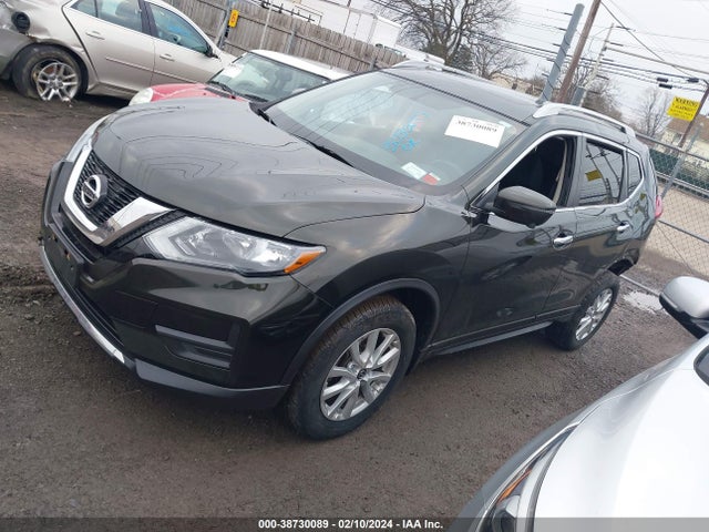 Nissan ROGUE SV 2017 5N1AT2MV4HC819760 Image 2