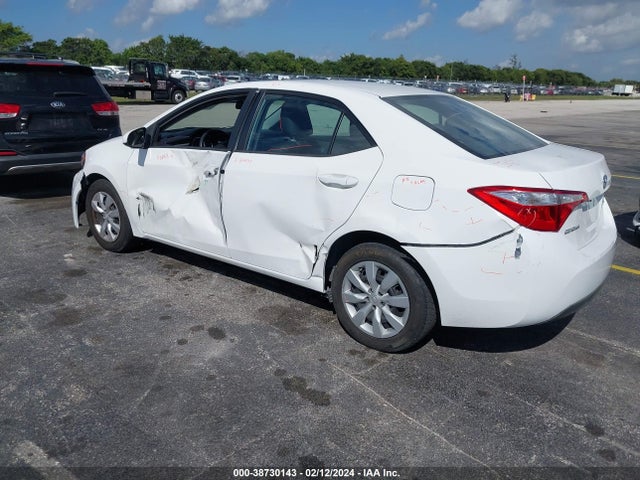 Toyota COROLLA LE 2016 5YFBURHE7GP499140 Image 3
