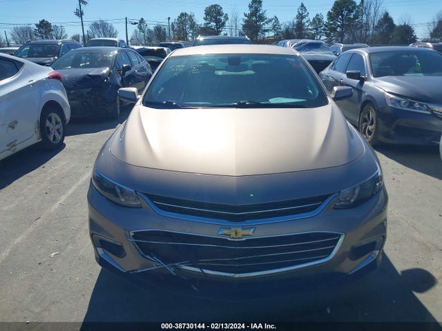 2018 CHEVROLET MALIBU LT VIN: 1G1ZD5ST2JF187782