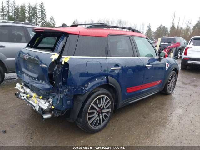 2018 MINI COUNTRYMAN WMZYV9C33J3B91804 Photo 3