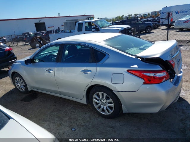 Nissan Altima 2.5 S 2016 1N4AL3AP2GC181223 Image 14