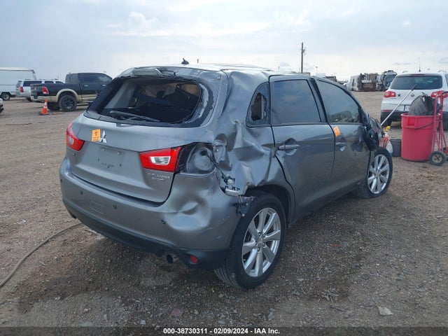4A4AP3AU4FE003619 Mitsubishi Outlander Sport Es
