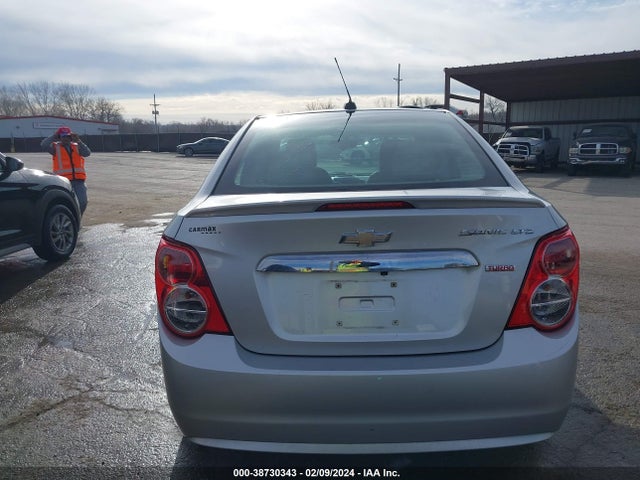 Chevrolet Sonic Ltz Auto 2015 1G1JE5SB5F4146339 Image 16