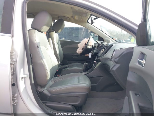 Chevrolet Sonic Ltz Auto 2015 1G1JE5SB5F4146339 Image 5