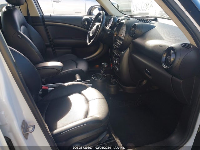 2014 MINI COUNTRYMAN WMWZC5C51EWP36532 Photo 4
