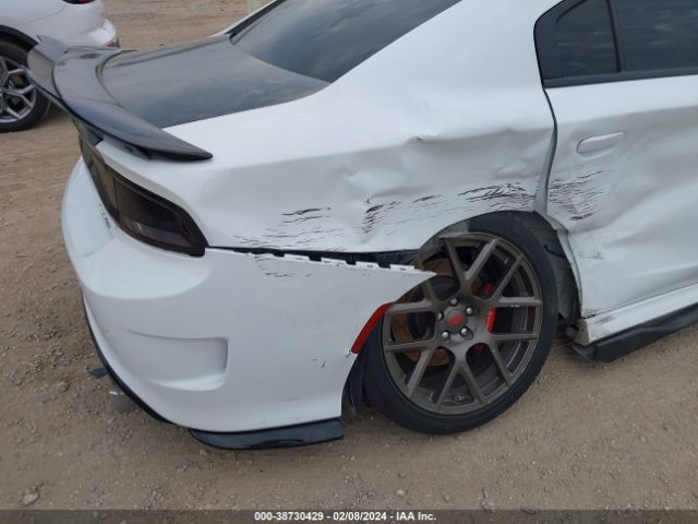 2C3CDXGJ3JH247569 Dodge Charger R/t Scat Pack Rwd