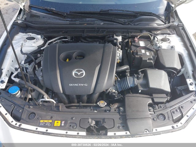 Mazda Mazda3 Preferred Package 2019 JM1BPBDM0K1118270 Image 10