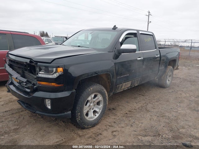 Chevrolet Silverado 1500 2lt 2018 1GCUKREC8JF187909 Image 2