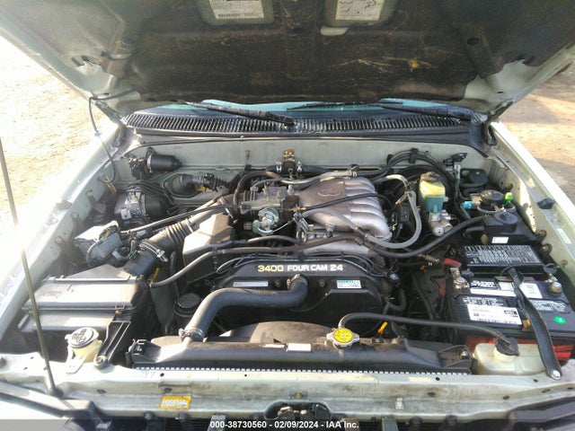 2000 TOYOTA 4RUNNER SR5 V6 VIN: JT3GN86R2Y0149448