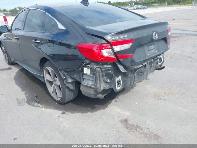 1HGCV2F94JA010446 Honda Accord Touring 2.0t