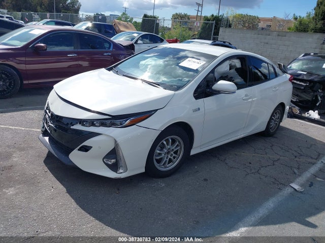 Toyota Prius Prime Advanced 2017 JTDKARFP1H3064458 Image 2