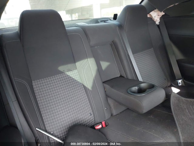Dodge Challenger Sxt 2018 2C3CDZAG8JH219307 Image 8