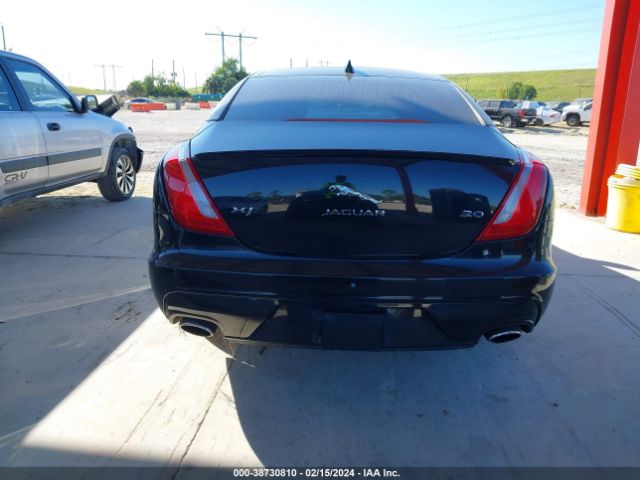 SAJWA1C74H8W11623 Jaguar Xj R-sport