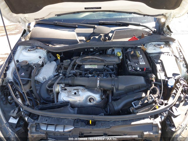 WDDSJ4GB4JN560912 Mercedes-Benz CLA 250 4MATIC