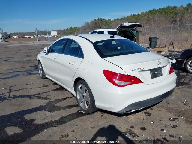 WDDSJ4GB4JN560912 Mercedes-Benz CLA 250 4MATIC