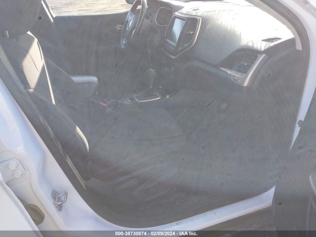 Jeep Cherokee Latitude Altitude 2015 1C4PJMCBXFW740032 Image 5