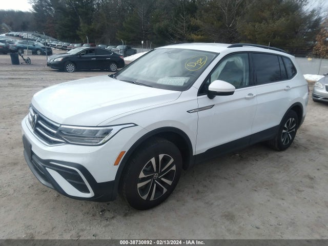 3VVFB7AX0PM084113 Volkswagen Tiguan 2.0t S