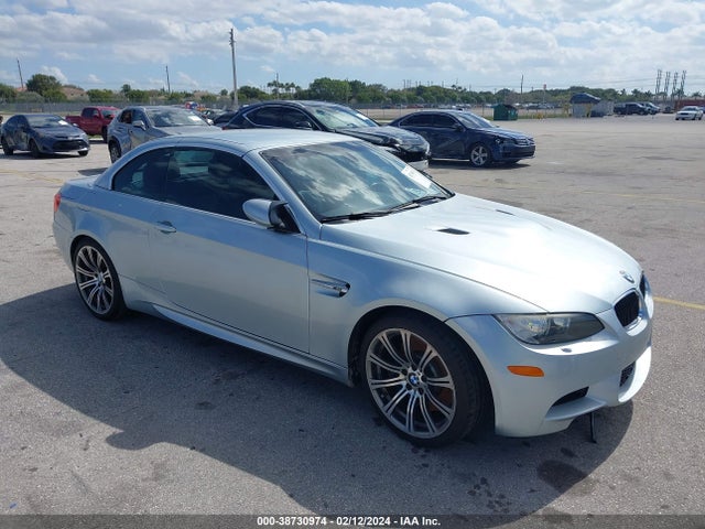 38730974 :رقم المزاد ، WBSDX9C5XBE399085 vin ، 2011 Bmw M3 مزاد بيع