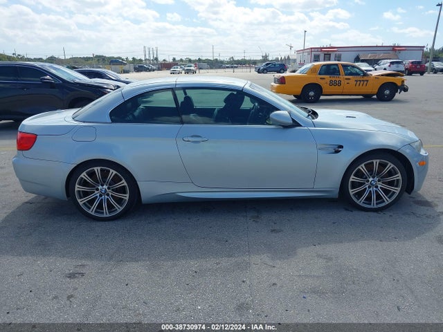 38730974 :رقم المزاد ، WBSDX9C5XBE399085 vin ، 2011 Bmw M3 مزاد بيع