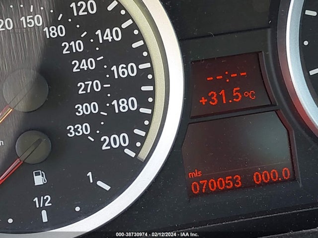 38730974 :رقم المزاد ، WBSDX9C5XBE399085 vin ، 2011 Bmw M3 مزاد بيع