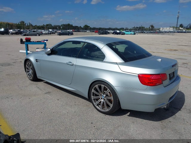 38730974 :رقم المزاد ، WBSDX9C5XBE399085 vin ، 2011 Bmw M3 مزاد بيع