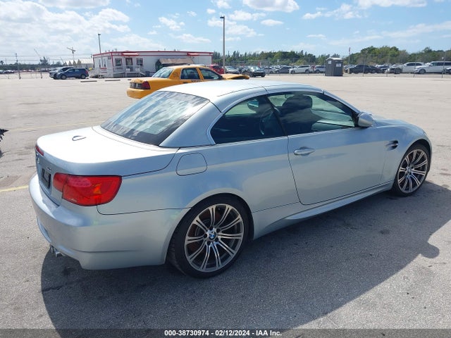 38730974 :رقم المزاد ، WBSDX9C5XBE399085 vin ، 2011 Bmw M3 مزاد بيع