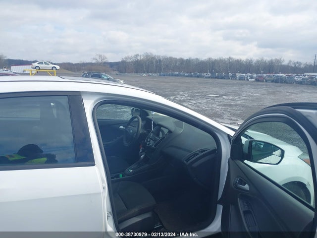 Ford FOCUS SEL 2017 1FADP3M23HL249502 Image 5