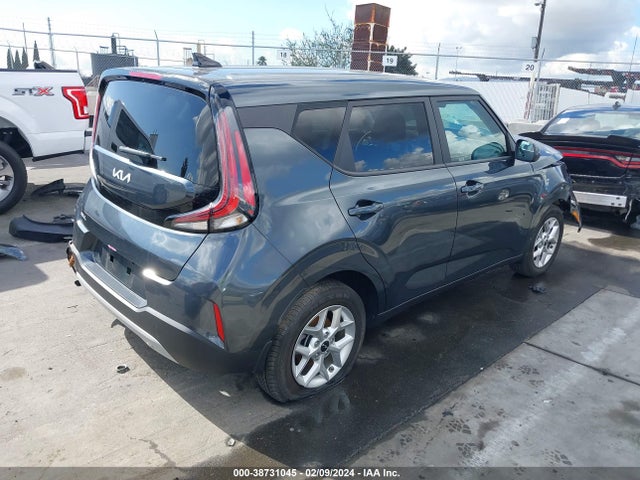 KIA SOUL S 2023 KNDJ23AU6P7199381 Image 4
