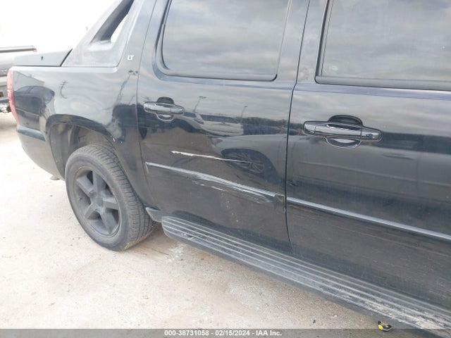 2008 CHEVROLET AVALANCHE 1500 LT VIN: 3GNEC12098G179623