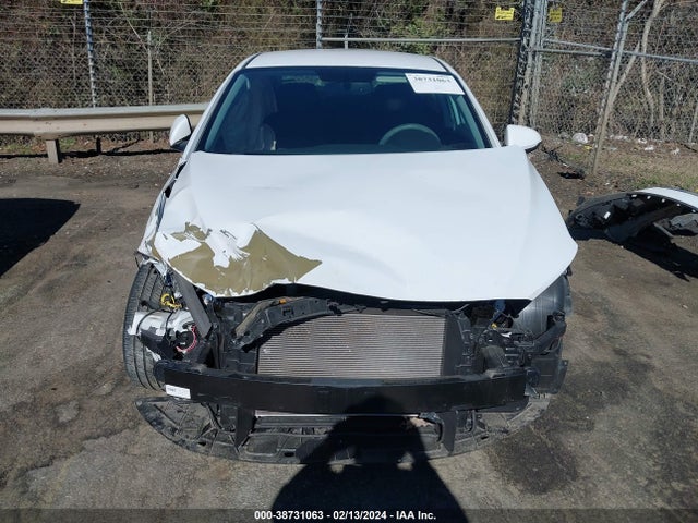 Hyundai ELANTRA SEL 2018 5NPD84LF6JH308487 Image 13