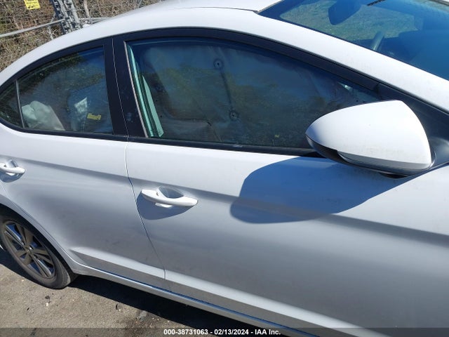 Hyundai ELANTRA SEL 2018 5NPD84LF6JH308487 Image 14