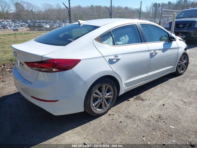 Hyundai ELANTRA SEL 2018 5NPD84LF6JH308487 Image 4