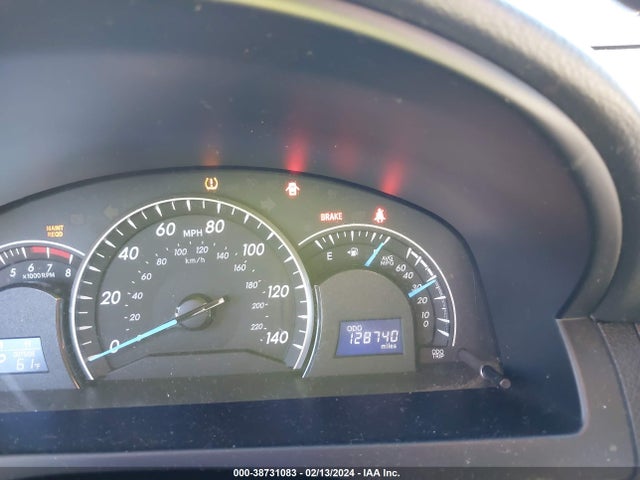 2014 TOYOTA CAMRY LE VIN: 4T1BF1FK5EU854600