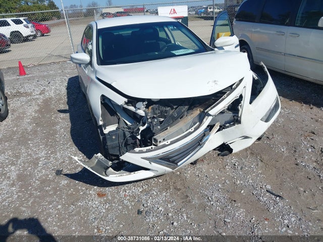 2015 NISSAN ALTIMA 2.5/2.5 S/2.5 SL/2.5 SV VIN: 1N4AL3AP2FC295527